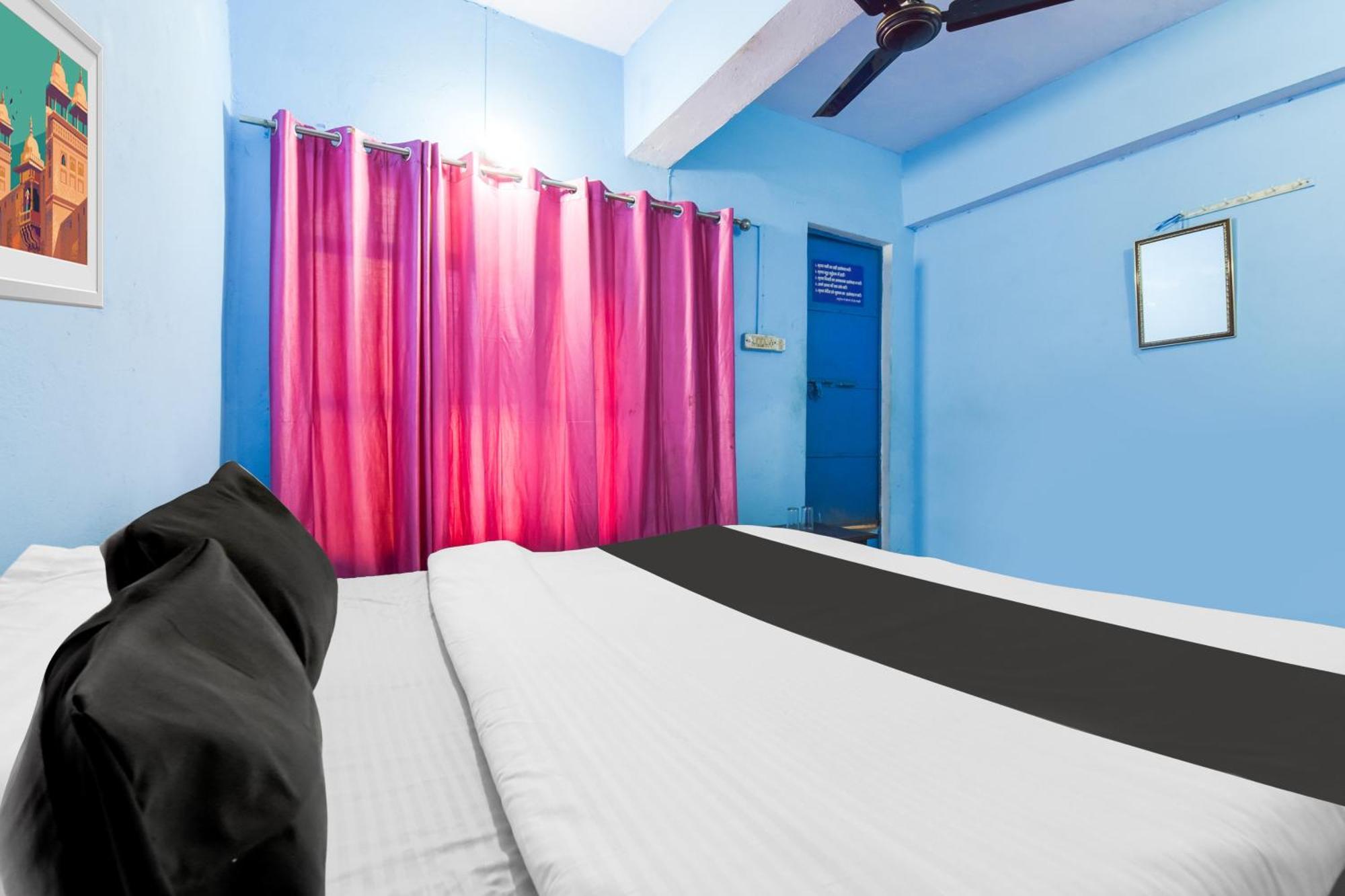 Hotel O Jk Laxmi Karnaprayāg Zewnętrze zdjęcie