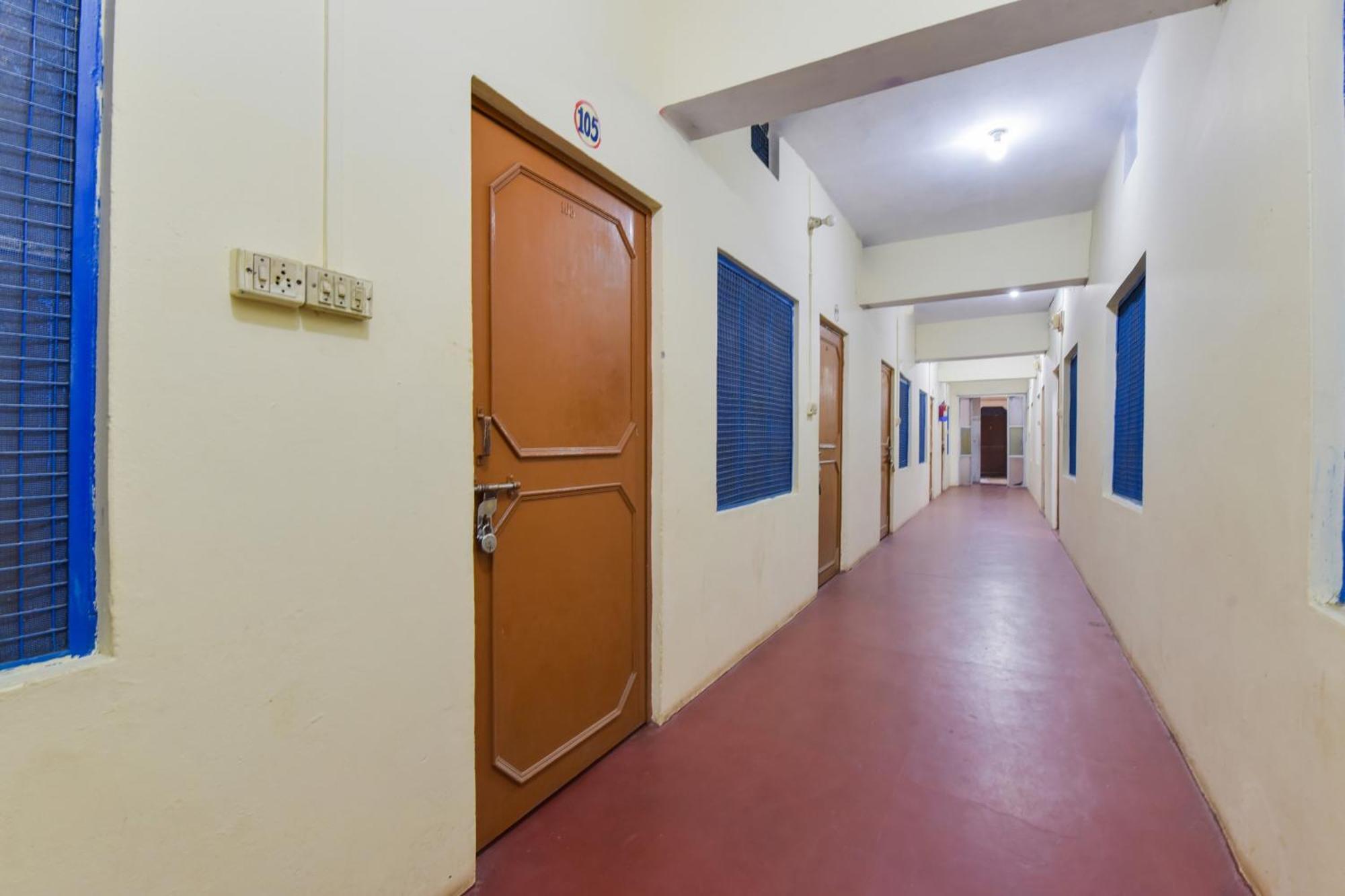 Hotel O Jk Laxmi Karnaprayāg Zewnętrze zdjęcie
